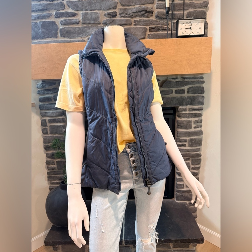 Athleta Women's Blue Quilted Vest
